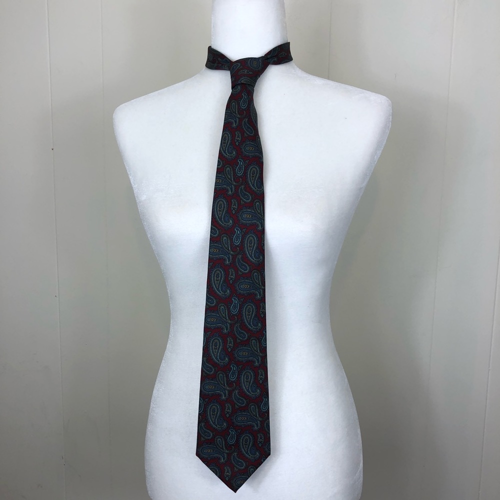 Chaps Ralph Lauren Silk Paisley Tie